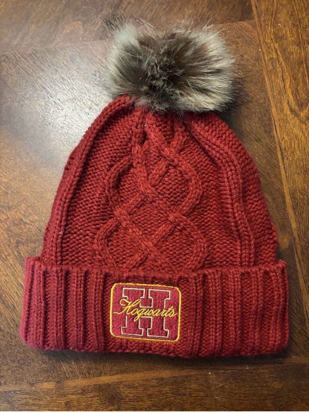 Hogwarts Pom Beanie - Red
